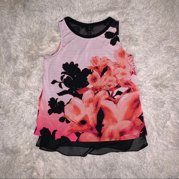 Worthington S Floral layered tank - Picture 8 of 8